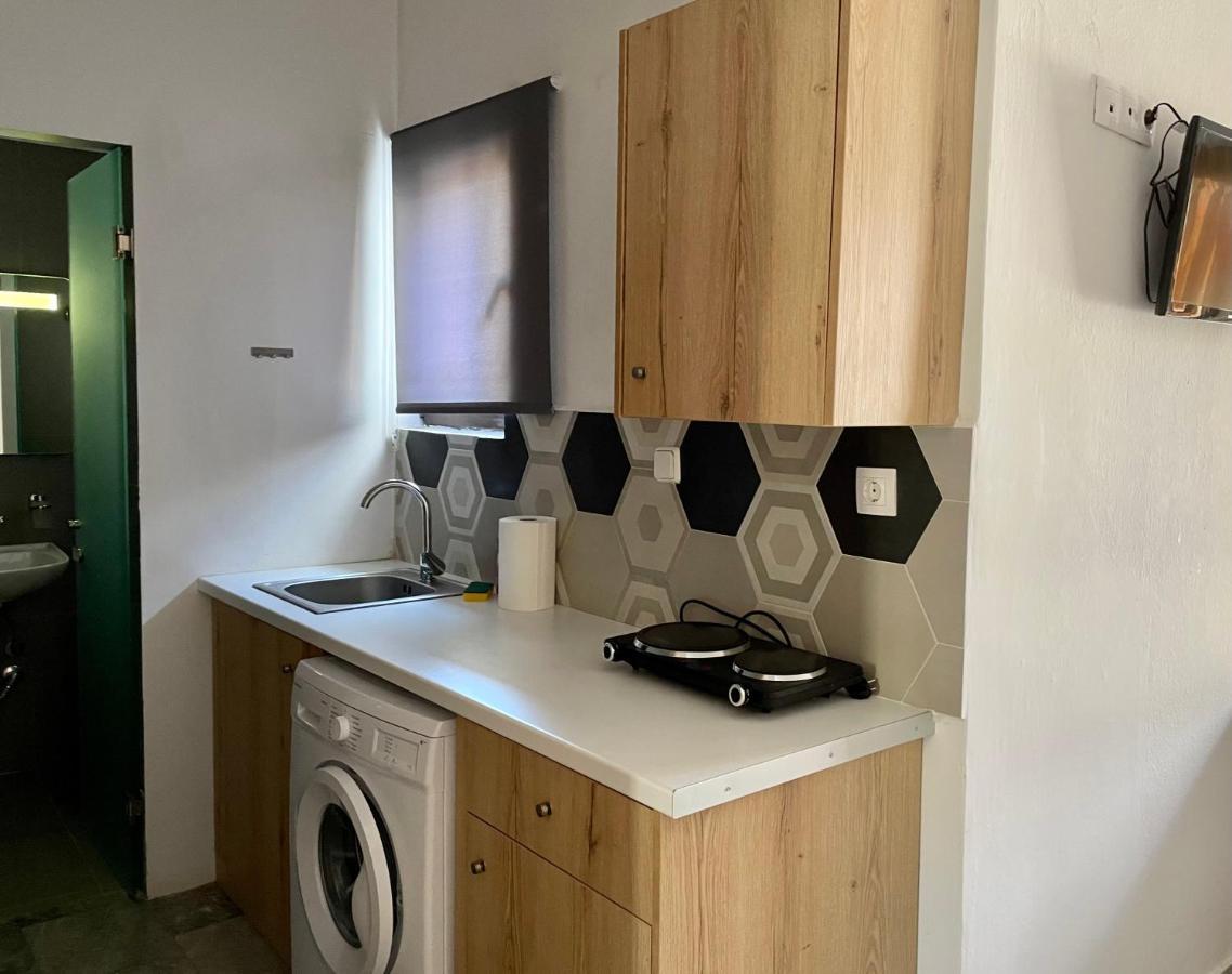 Amalthia Hotel Apartments Rethymno  Ngoại thất bức ảnh